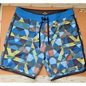 Prana High Seas Board Shorts Men's 36 Blue Geometric Swim Trunks 8"